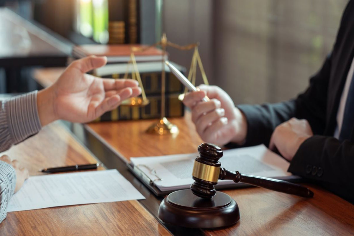 نمونه دادخواست اعسار از هزینه دادرسی چگونه تنظیم می‌شود؟